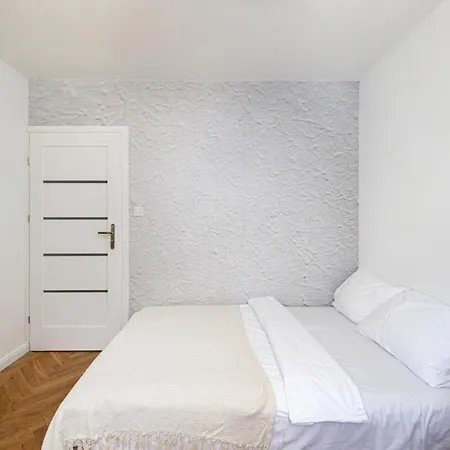 Spacious For Families Apartman *